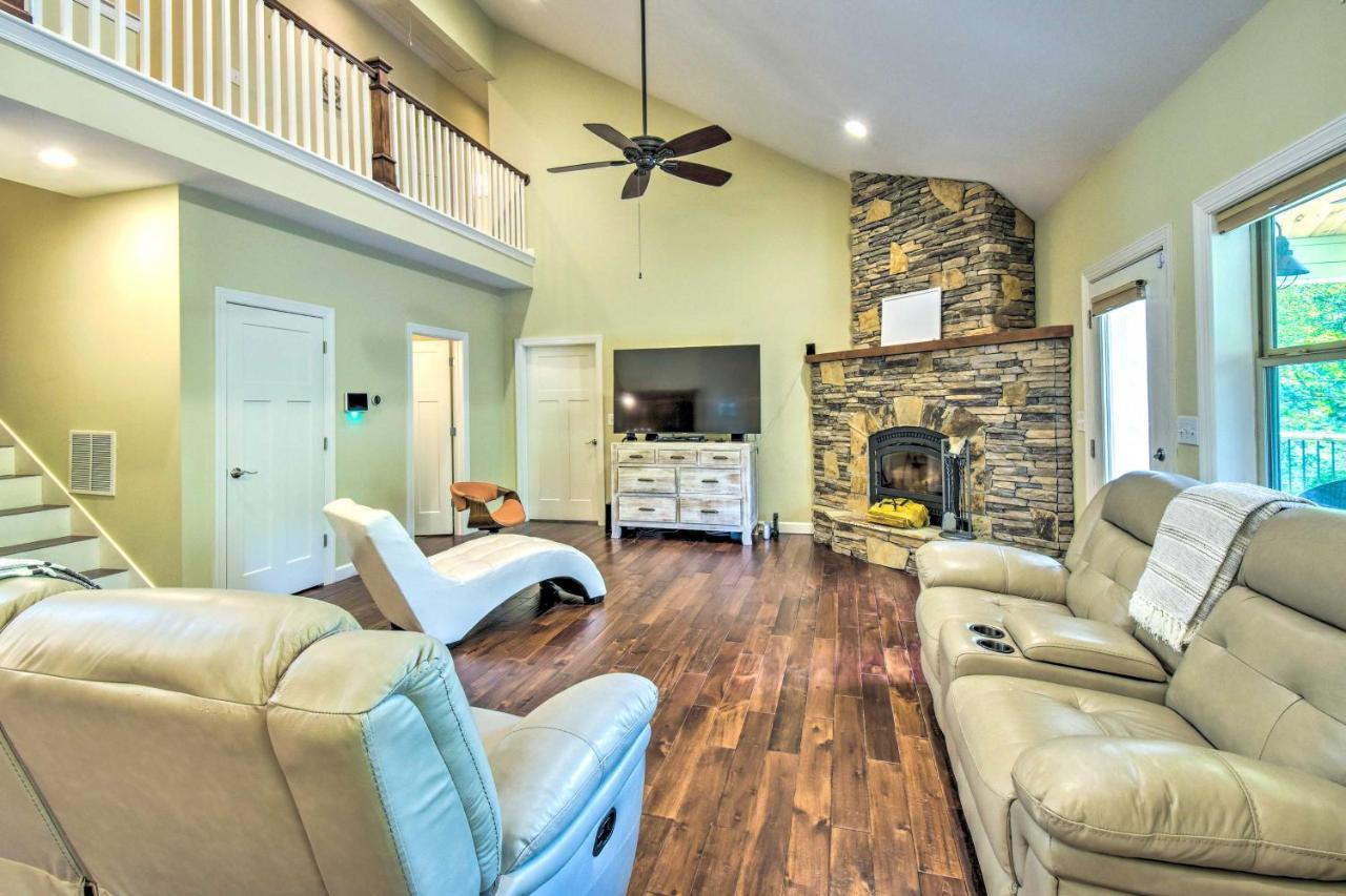 Cozy Riverside Dahlonega Home With Kayaks And Fire Pit Екстер'єр фото